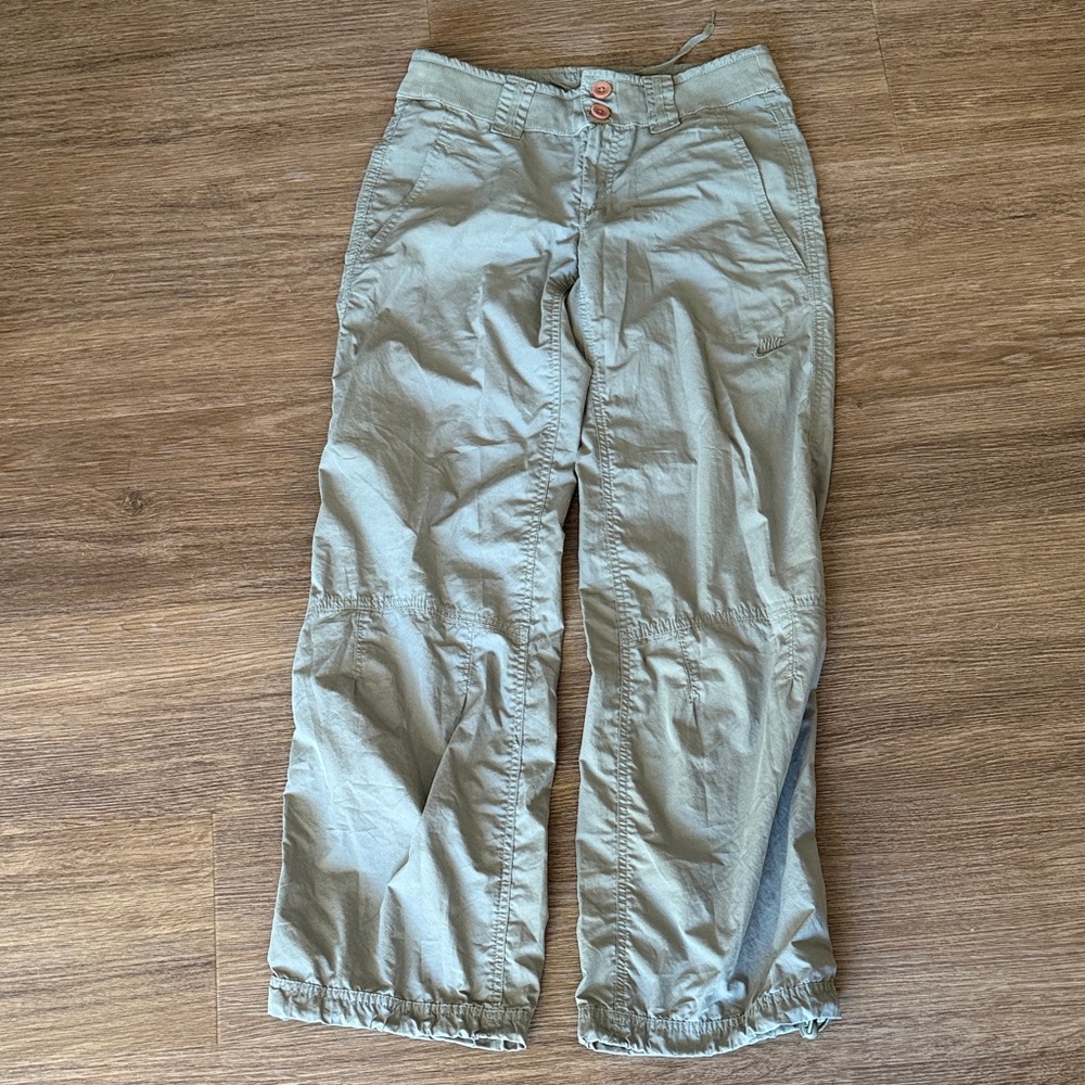 Woman’s Green Pants